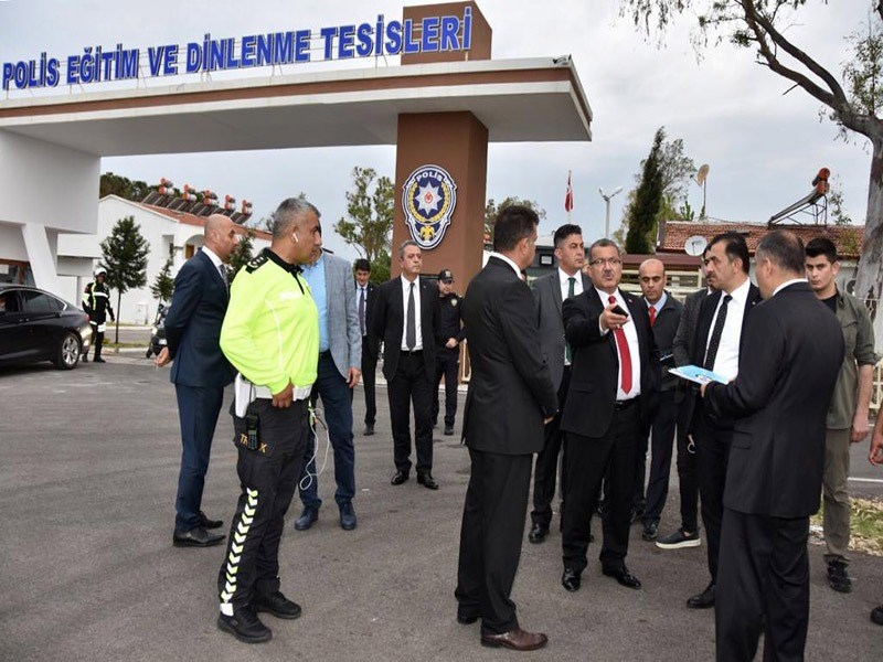 emniyet genel mudurumuz sayin celal uzunkaya antalya da bir dizi ziyaret gerceklestirdi